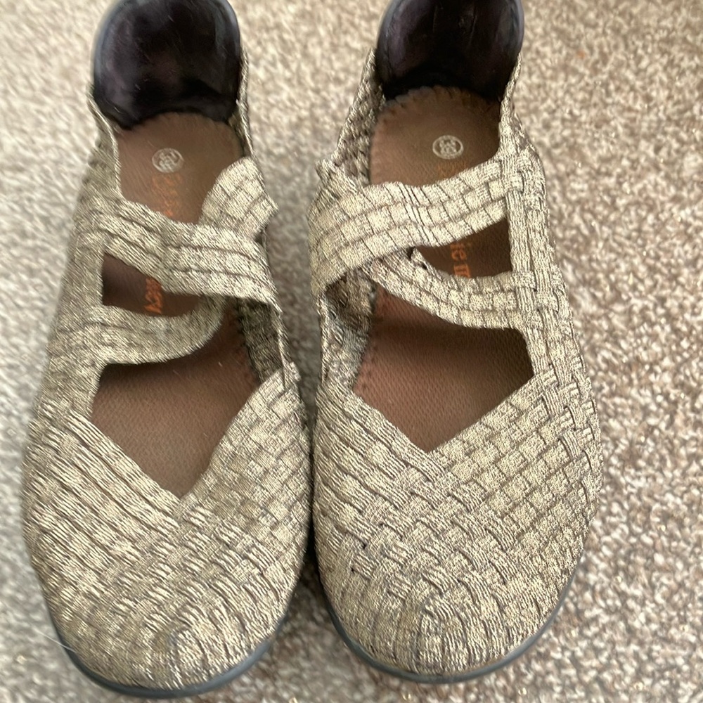 Chic Gold Woven Flats